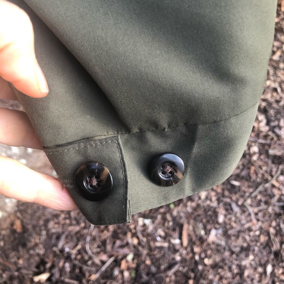 L.L.Bean Ladies lined raincoat - Picture 7 of 10